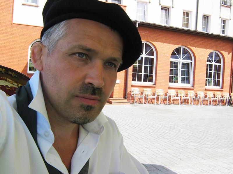 Шаржист на свадьбе 